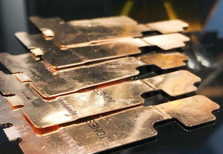 中石科技均热板对热源传导更均匀导热快可用于需小体积或需快速散高热